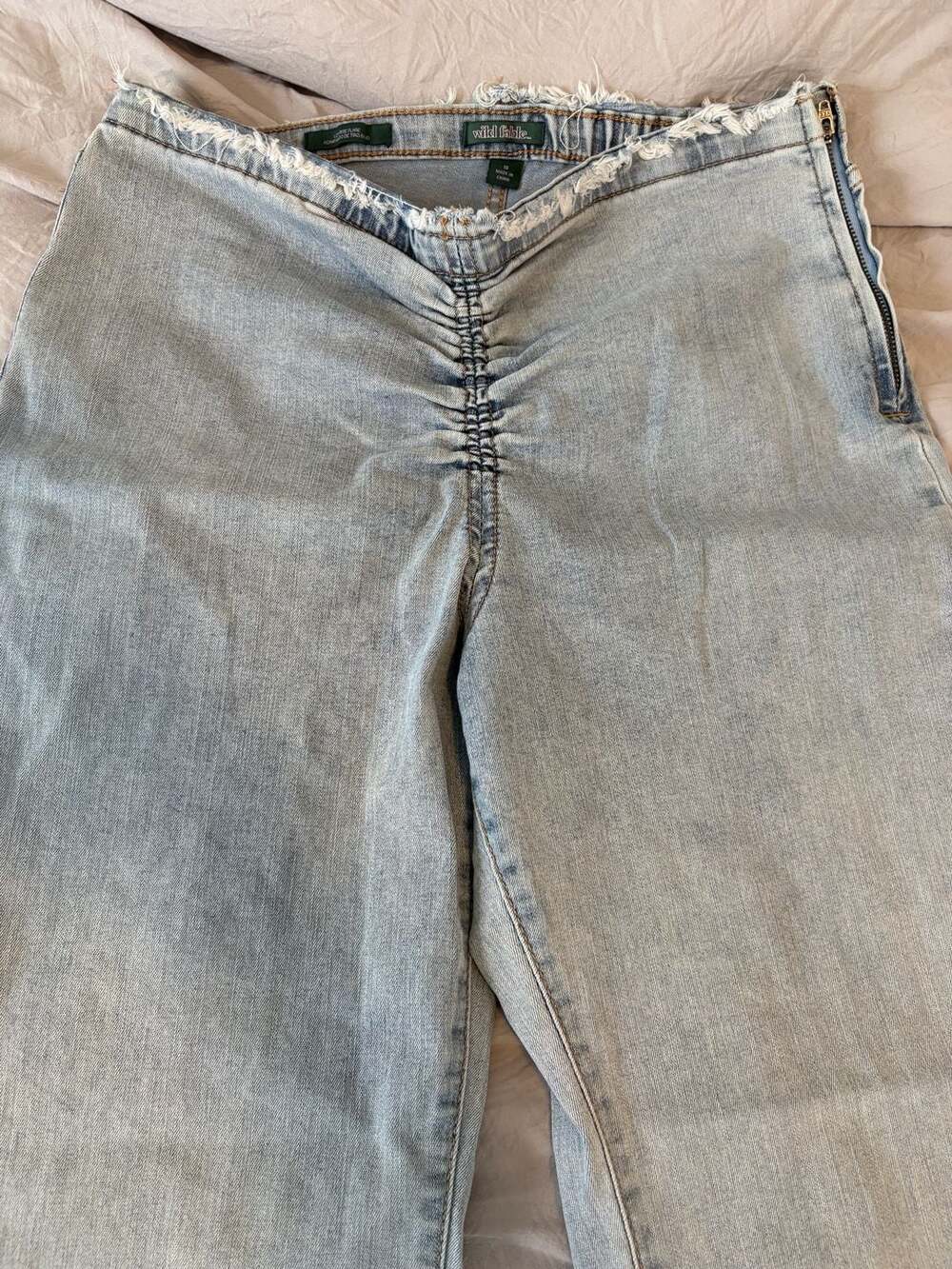 Wild Fable Light Blue High Rise Ruched Flare Jeans - Picture 4 of 16